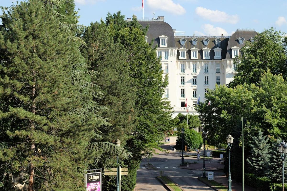 Petit Palace Vue Sur Imperial Annecy Luaran gambar